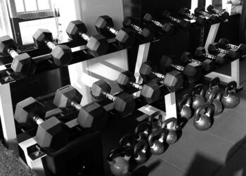 Dumbbell Curl Nasıl Yapılır