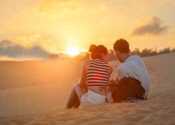 İnsanları Kendinize Nasıl Aşık Edersiniz?