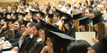 Üniversiteden Mezun Olduktan Sonra Ne Yapılır