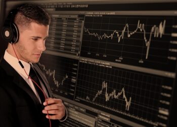 En Çok Para Kazandıran Sosyal Medya Uygulamaları