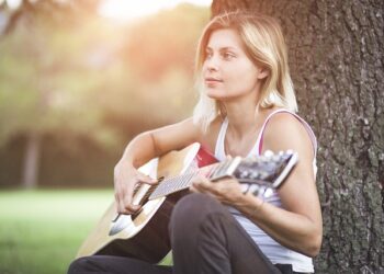 Şarkı Bulma Uygulamaları