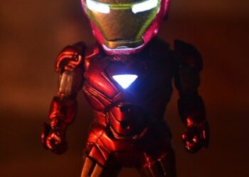 Kahramanlık Kompleksi Nedir