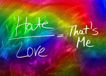 İnsan Neden Kendinden Nefret Eder