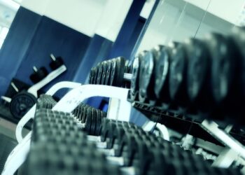 Dumbbell Triceps Kickback Nasıl Yapılır