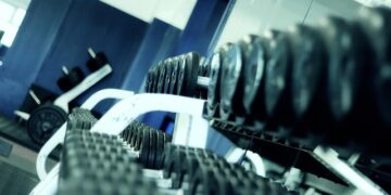 Dumbbell Triceps Kickback Nasıl Yapılır