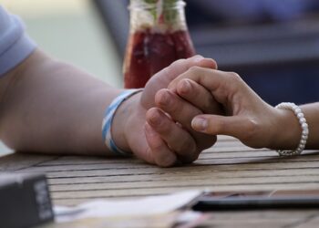 İlk Tanışmada Yapmanız Gerekenler