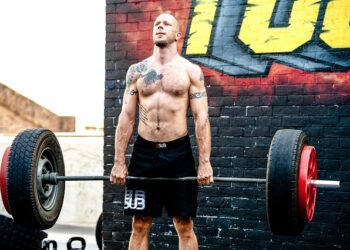 Barbell Shoulder Press Nasıl Yapılır