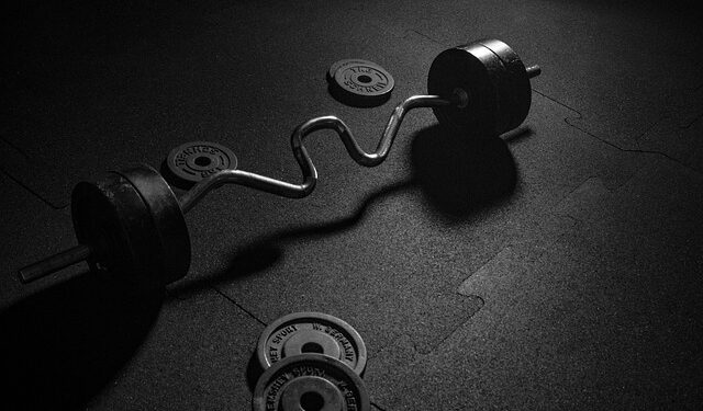 High-Pulley Cable Curl Nasıl Yapılır