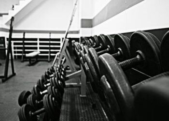 Weighted Bench Dips Nasıl Yapılır